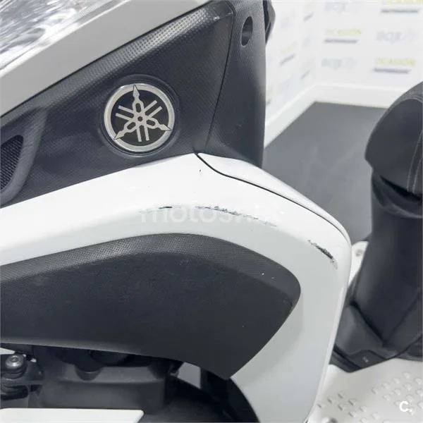Yamaha Tricity – Vista 14