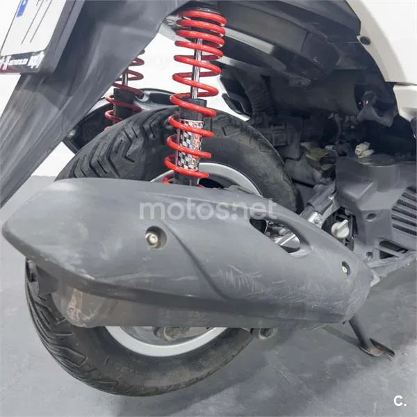Yamaha Tricity – Vista 17