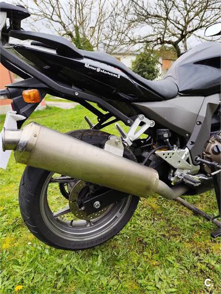 Kawasaki Z 750 – Vista 3
