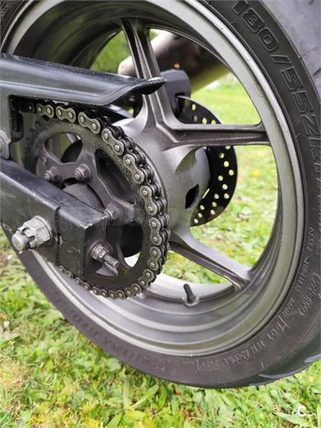 Kawasaki Z 750 – Vista 7