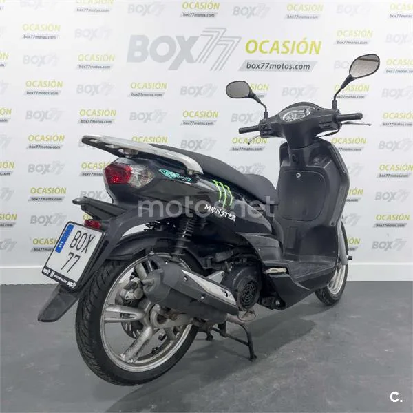 Peugeot Tweet 125 – Vista 5