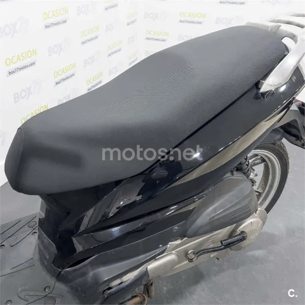 Peugeot Tweet 125 – Vista 9
