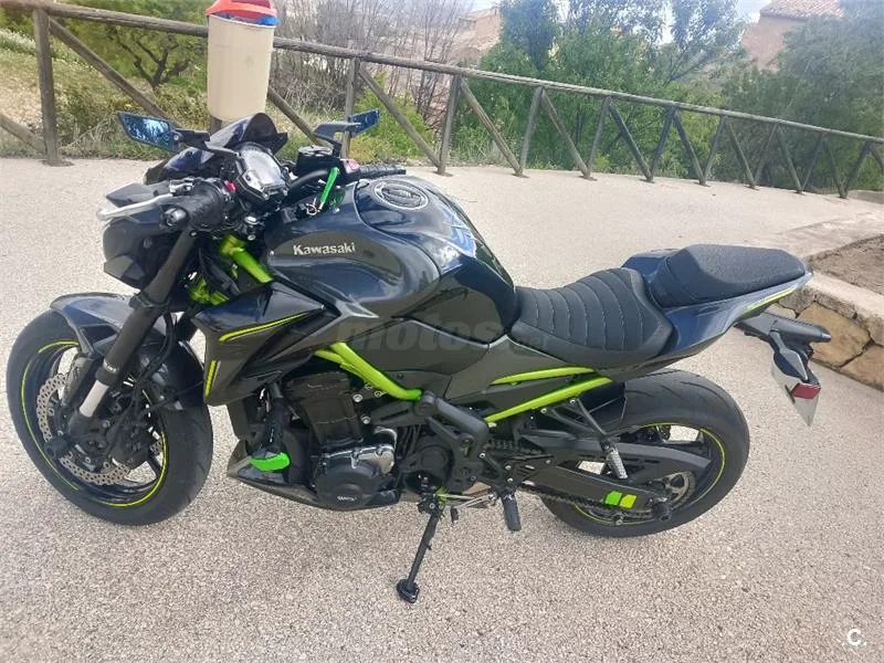 Kawasaki Z 900 – Vista 2