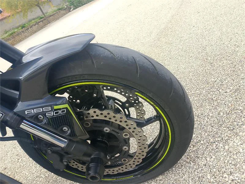 Kawasaki Z 900 – Vista 6