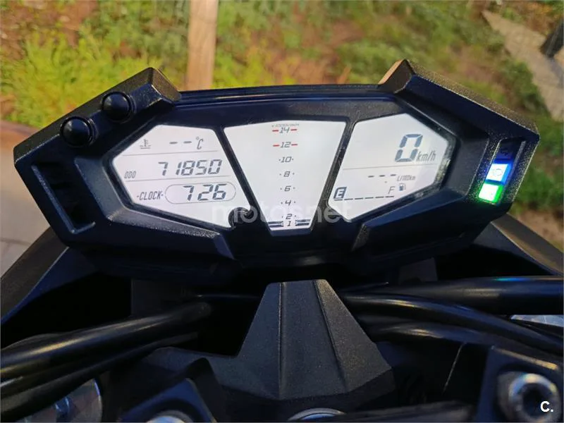 Kawasaki Z800 – Vista 6