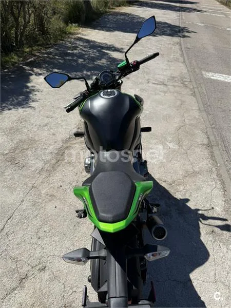 Kawasaki Z 900 – Vista 4