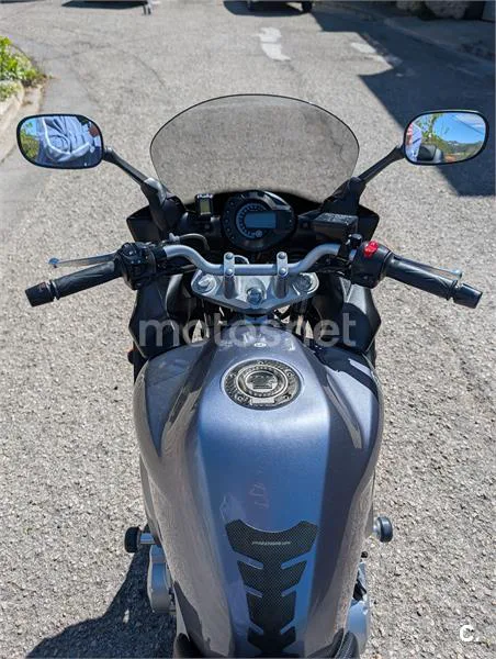 Yamaha FZ6 S – Vista 7