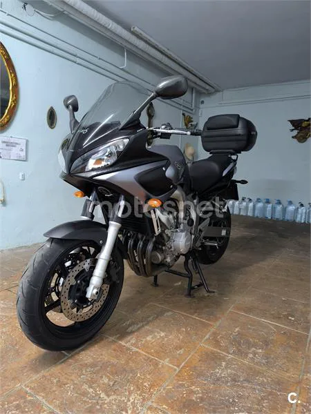Yamaha FZ6 S – Vista 9