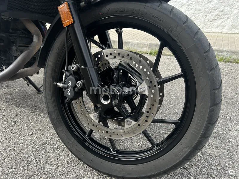 BMW F 750 – Vista 9