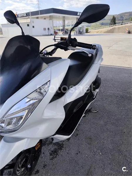 Honda PCX 125 – Vista 5