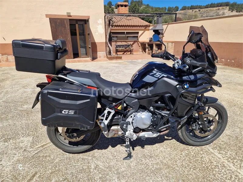 BMW F 750 – Vista 6