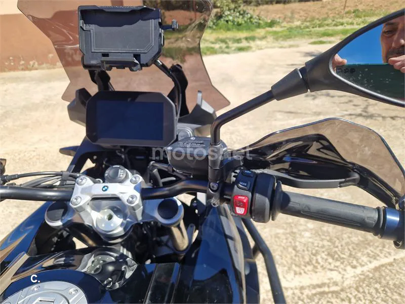 BMW F 750 – Vista 7