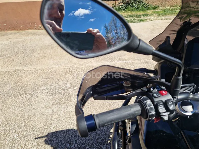 BMW F 750 – Vista 8