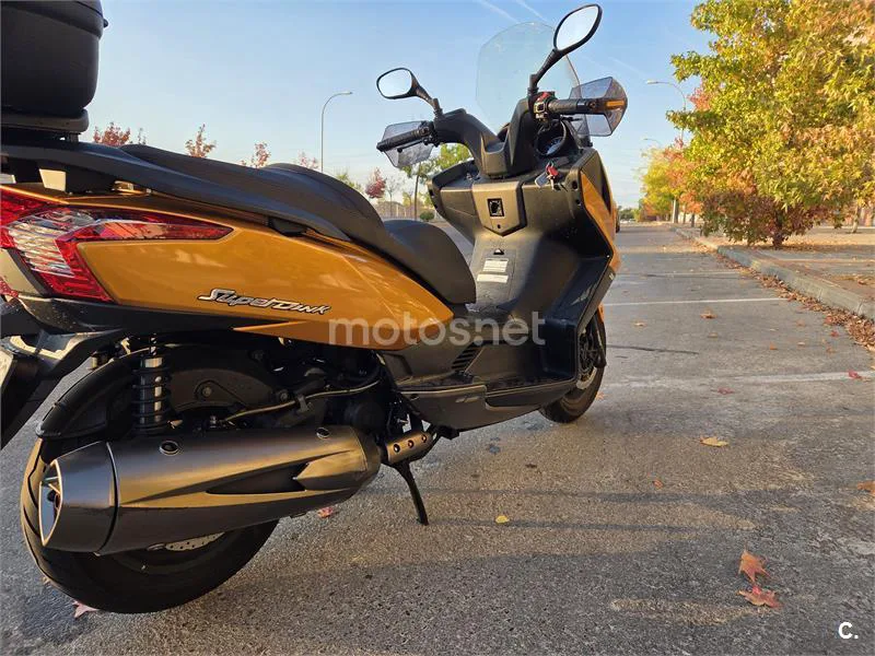 Kymco Super Dink 300I ABS – Vista 3