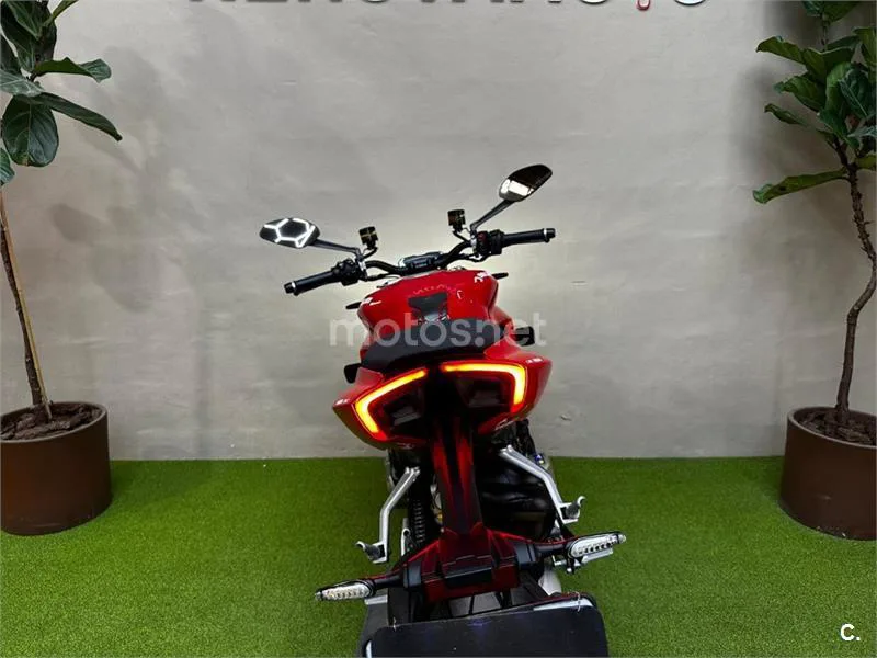 Ducati Streetfighter V4 – Vista 11