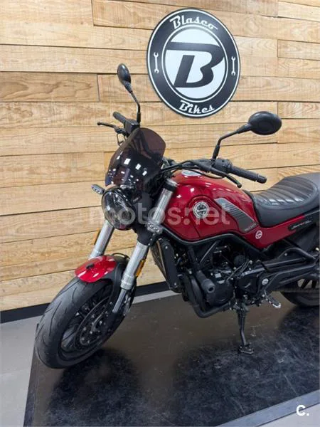 Benelli Leoncino 500 – Vista 29