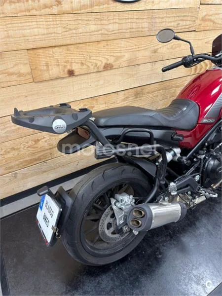 Benelli Leoncino 500 – Vista 7