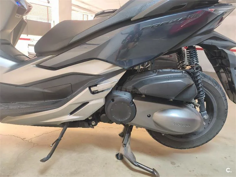 Honda Forza – Vista 7