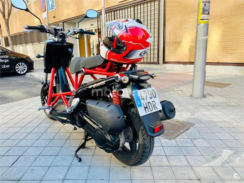 Daelim B-Bone 125 FI – Vista 3