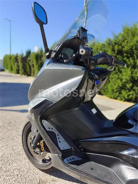 Yamaha TMAX 500 – Vista 13