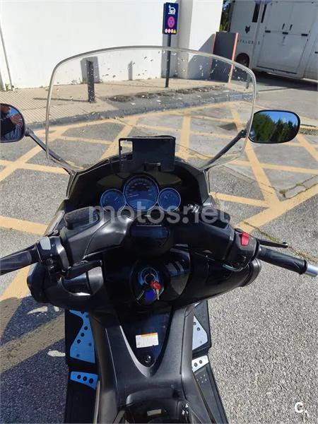 Yamaha TMAX 500 – Vista 4