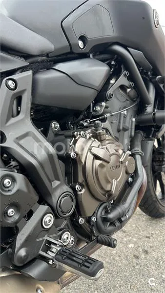 Yamaha MT-07 – Vista 9