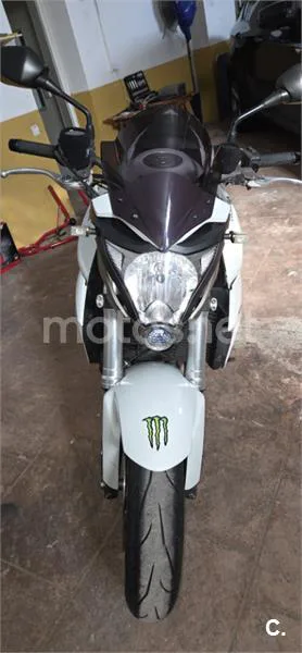 Honda CB 1000R – Vista 3