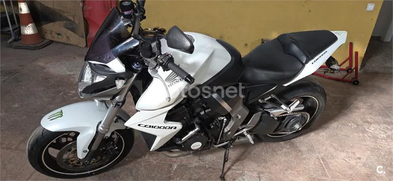 Honda CB 1000R – Vista 5