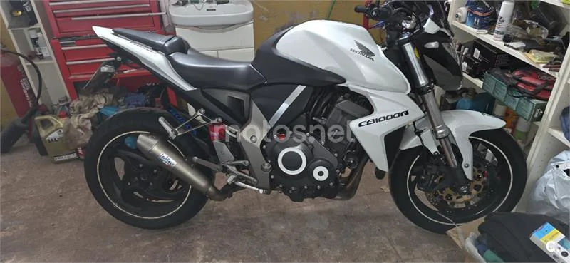 Honda CB 1000R – Vista 8