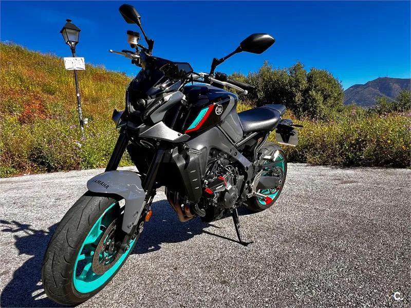 Yamaha MT-09 – Vista 9