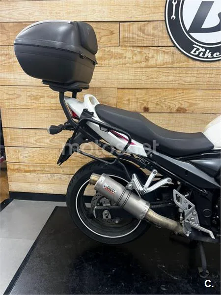 Suzuki GSX 650F – Vista 9