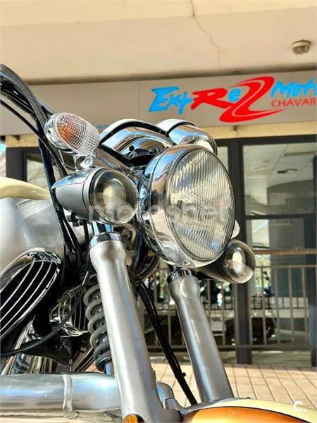 BMW R 1200 C – Vista 22