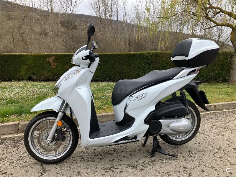 Honda Scoopy SH300i – Vista 2