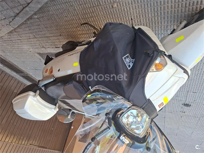 Kymco Like 125 – Vista 4