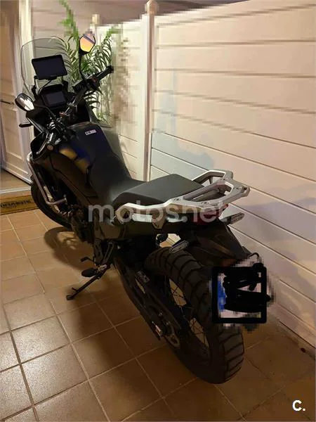 Honda XL 750 Transalp – Vista 3