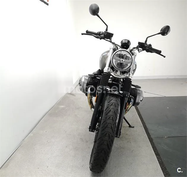 BMW R nineT – Vista 16