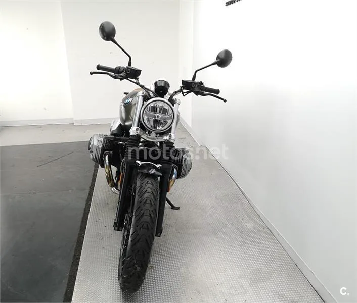 BMW R nineT – Vista 3