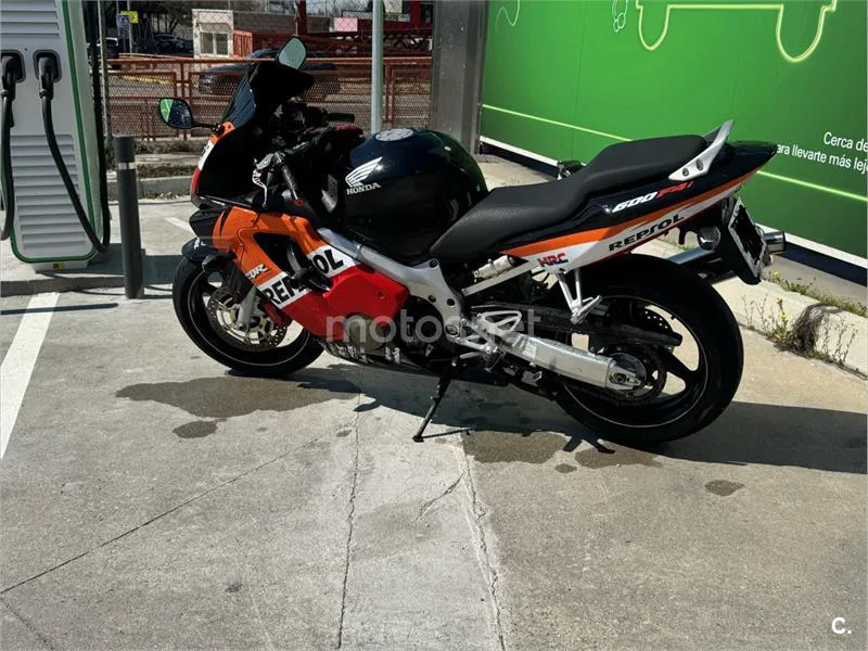 Honda CBR 600 F Sport – Vista 2