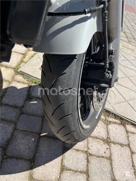 Honda CBF 600N – Vista 3