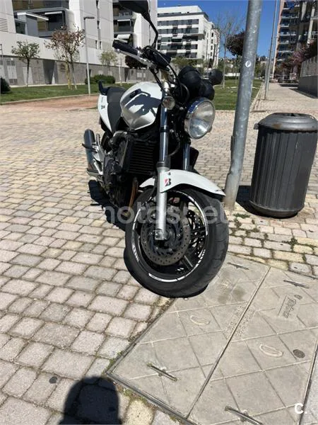 Honda CBF 600N – Vista 4