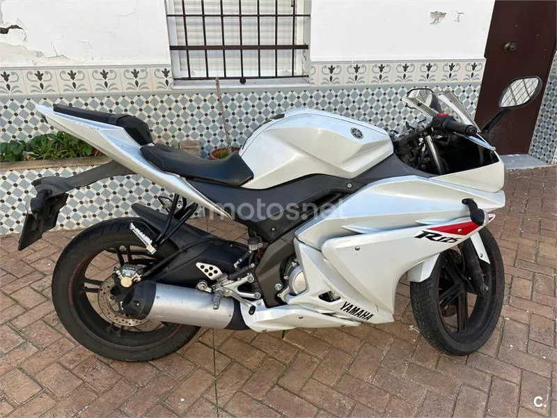 Yamaha R125 – Vista 3