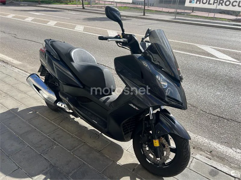 Kymco Super Dink 300I ABS – Vista 4