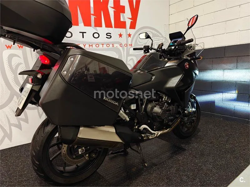 Honda NT1100 – Vista 3