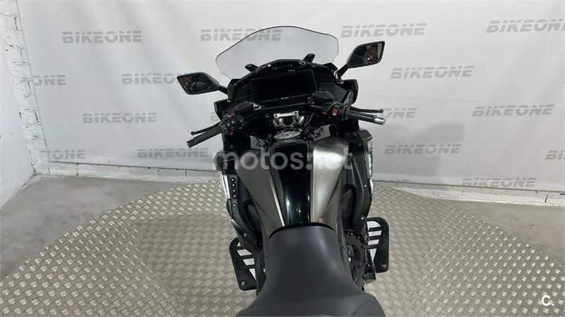 BMW K 1600 – Vista 7