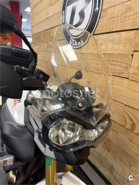 Triumph Tiger 800 – Vista 13