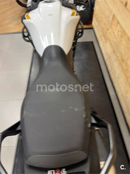 Suzuki V-Strom 650 XT – Vista 18