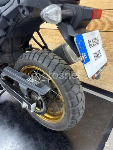 Suzuki V-Strom 650 XT – Vista 21