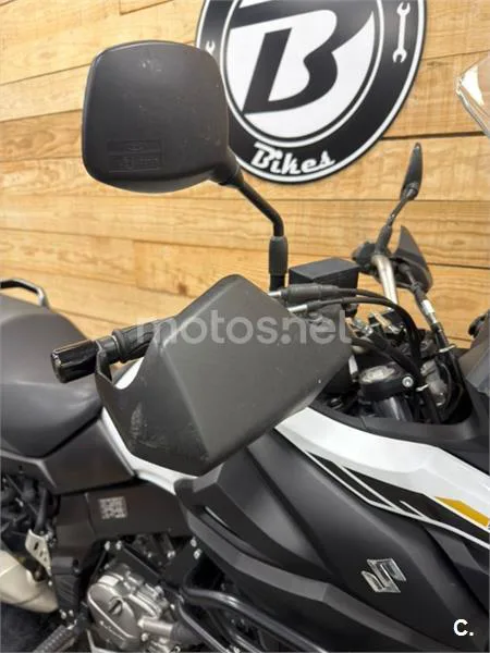 Suzuki V-Strom 650 XT – Vista 5