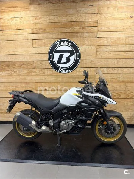 Suzuki V-Strom 650 XT – Vista 7