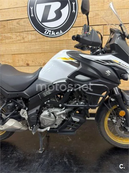 Suzuki V-Strom 650 XT – Vista 10